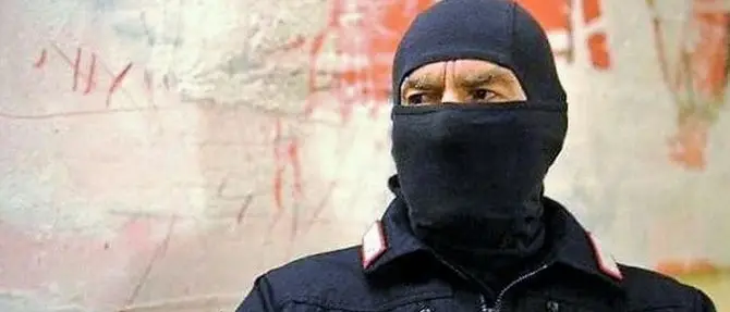 Il proclama del ”comandate Alfa”: «Coprifuoco e soldati schierati, basta pallottole di sale»