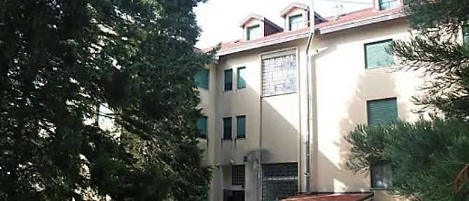 Coronavirus, la diocesi di Reggio Calabria mette a disposizione 50 posti letto