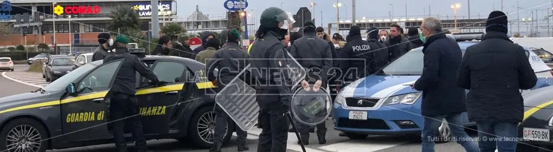 Resteranno in quarantena in Calabria i siciliani bloccati agli imbarchi di Villa San Giovanni