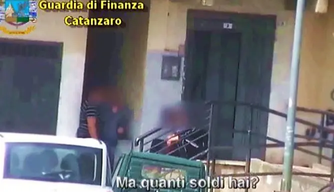 Spaccio a Lamezia, chiuse le indagini sui pusher rom del quartiere Ciampa