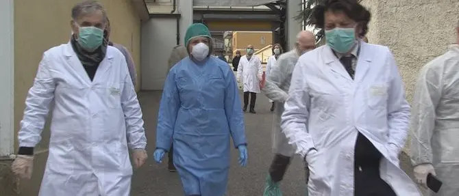 Ospedale Vibo Valentia, sopralluogo del sindaco Limardo al reparto Covid