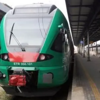 Operai diretti in Calabria e Campania respinti alla stazione di Bologna