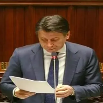 Coronavirus, Conte in aula: «Emergenza senza precedenti. L'Europa agisca subito»