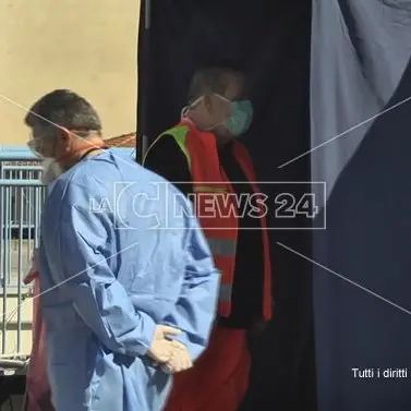 Donna morta per il coronavirus, il cordoglio della sua Corigliano-Rossano