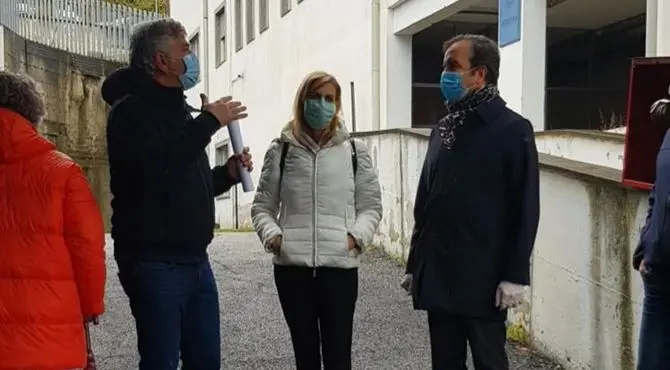 Cosenza, parcheggi gratis per medici e personale sanitario dell'ospedale