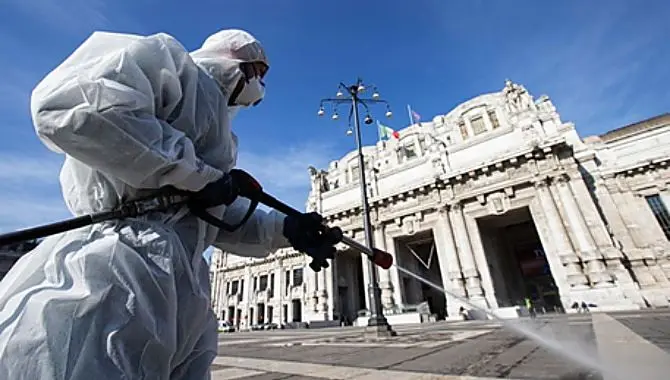 Coronavirus, risalgono i contagi. A Codogno nuovi casi dopo riapertura zona rossa