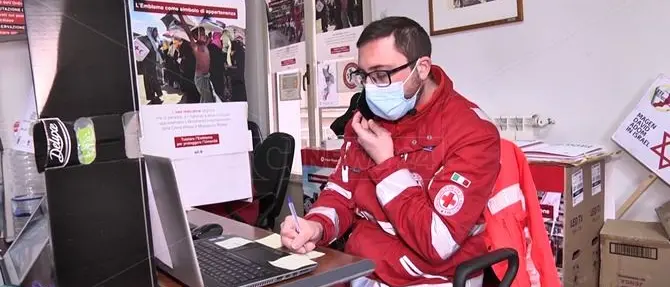 Coronavirus, la Croce Rossa: «Ancora gente in giro, bisogna fare di più»