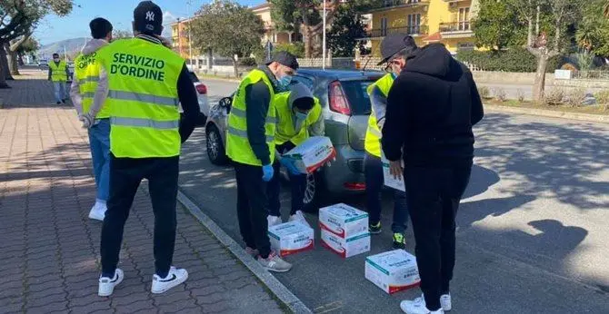 Nocera, arrivate centinaia di mascherine in dono dalla Cina