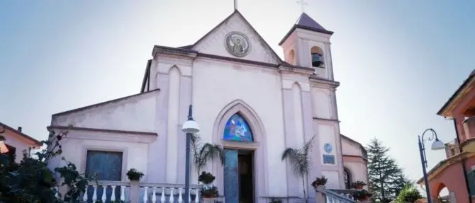 Coronavirus, Favelloni dona le offerte della festa patronale all'ospedale di Vibo