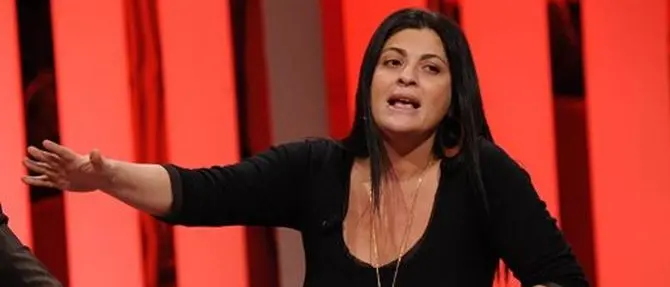 Coronavirus, Santelli attacca Conte: «Umilia i cittadini, quei soldi non sono per i bisognosi»