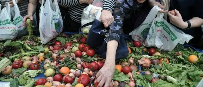 Emergenza alimentare, 283mila calabresi in difficoltà: ecco la mappa della fame