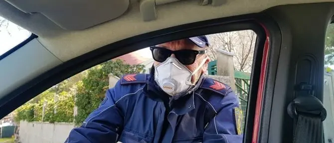 I sindacati chiedono tamponi alle forze dell’ordine: «Lavorano in prima linea»