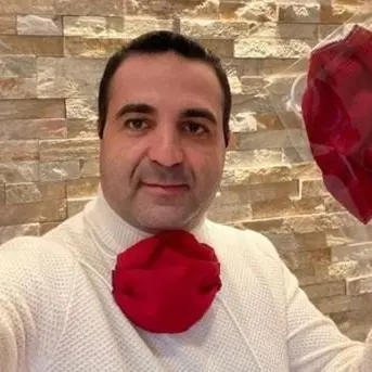 Cannizzaro dona 2mila mascherine amaranto alla città di Reggio Calabria