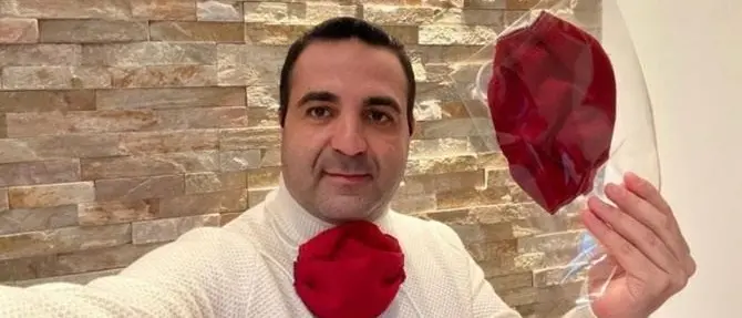 Cannizzaro dona 2mila mascherine amaranto alla città di Reggio Calabria