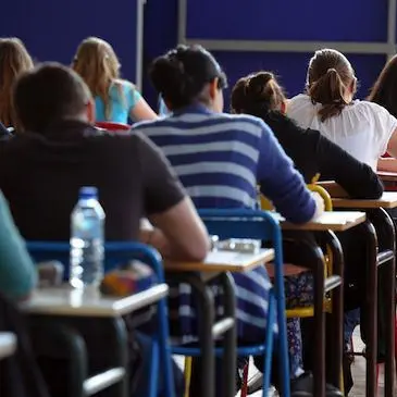 Tutti promossi e maturità solo orale: le ipotesi al vaglio del Miur