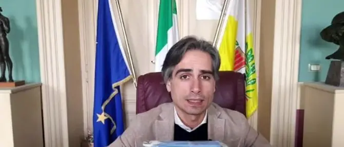 Arrivano le mascherine made in Reggio Calabria prodotte dalle aziende locali
