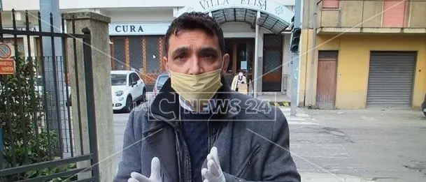 Caso Villa Elisa, il sindaco: «Non possiamo elemosinare tamponi»