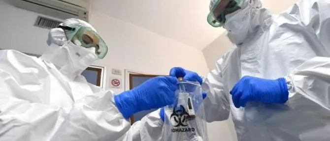 A Siderno non ci sono tamponi per la paziente oncologica: «È vergognoso»