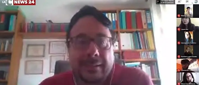 Lezioni on line e incognita esami, parlano gli studenti calabresi: video