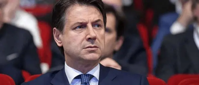 Coronavirus, morto un poliziotto della scorta del premier Conte