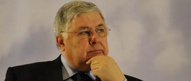 Lavoratori in nero senza scampo, Callipo: «Fermiamo chi specula sul bisogno»