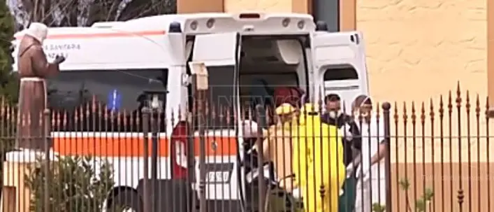 Coronavirus, la strage nella casa di riposo di Chiaravalle: salgono a 15 i decessi