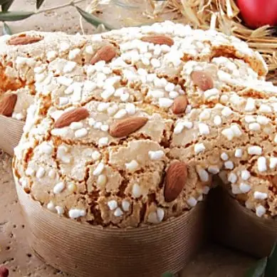 Reggio Calabria, i fornai donano colombe ai medici dell’ospedale