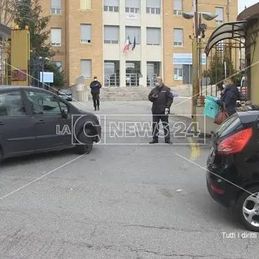 Coronavirus, l'ospedale di Cosenza raccoglierà dati sull'antireumatico salvavita