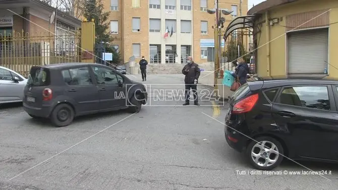 Coronavirus, l'ospedale di Cosenza raccoglierà dati sull'antireumatico salvavita