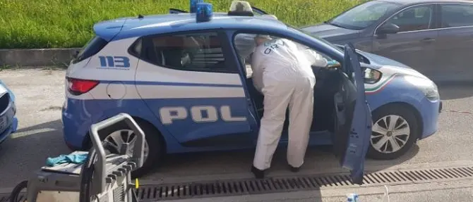 Catanzaro, sanificate più di cento auto della Polizia di Stato