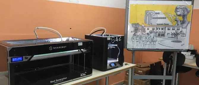 Lamezia, valvole per i respiratori in memoria del docente morto per Covid