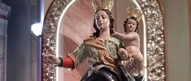 La preghiera alla Madonna della Catena dalla Calabria raggiunge 300mila fedeli