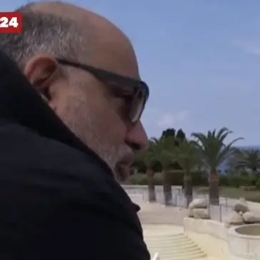 Il turismo calabrese immagina la ripartenza: «Distanze di sicurezza e mascherine in spiaggia»