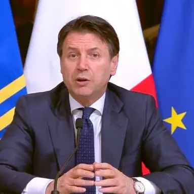 Coronavirus, Conte alza i toni: «L’Europa batta un colpo o faremo da soli»