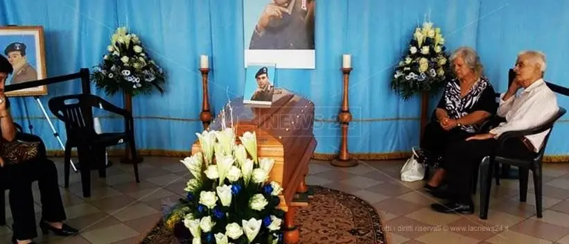 «Nessuna bomba uccide l'amore»: il ricordo di Matteo Vinci a due anni dalla morte