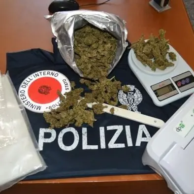 Tropea, vendevano droga ai ragazzini: arrestati tre pusher