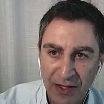 In campo contro il Covid, l'Abramo printing produrrà mascherine: tra i beneficiari LaC