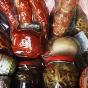 La Pasqua nel pacco da casa: 20mila spedizioni ai calabresi bloccati fuori regione