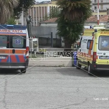 Coronavirus, nella Rianimazione di Cosenza i ricoveri salgono a 5