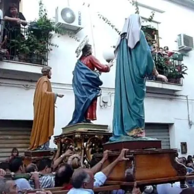 Nonna Mela, custode del rito senza tempo dell'Affruntata