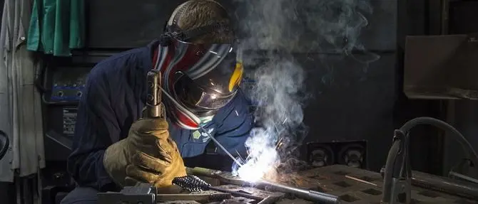 Fase 2, Svimez: «Rischio fallimento più alto per le aziende del Sud»