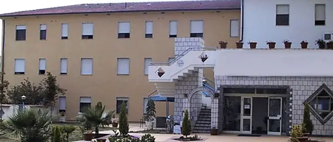 Coronavirus a Villa Torano, il M5s: «Regione inadeguata, si accertino i fatti»