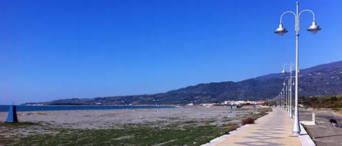 Lamezia, lungomare accessibile per le famiglie con persone affette da autismo