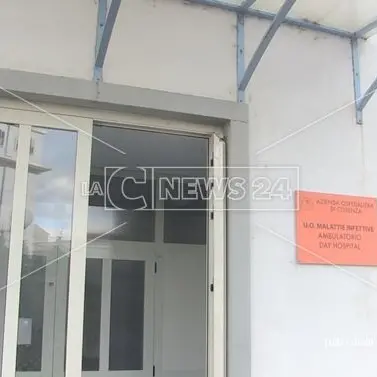 Coronavirus a Villa Torano, degente contagiato trasferito all'ospedale di Cosenza