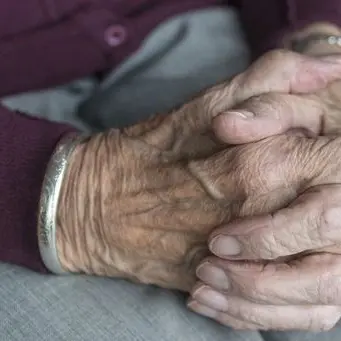 Istituire in Calabria un centro Covid per anziani, raccolte quasi 500 firme