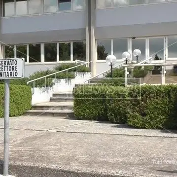 Ospedale di Lamezia, Mascaro: «Si riapra Malattie infettive. Ecco come»
