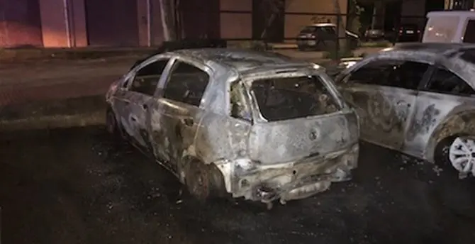 Intimidazione al giornalista Fabio Buonofiglio, incendiata l'auto