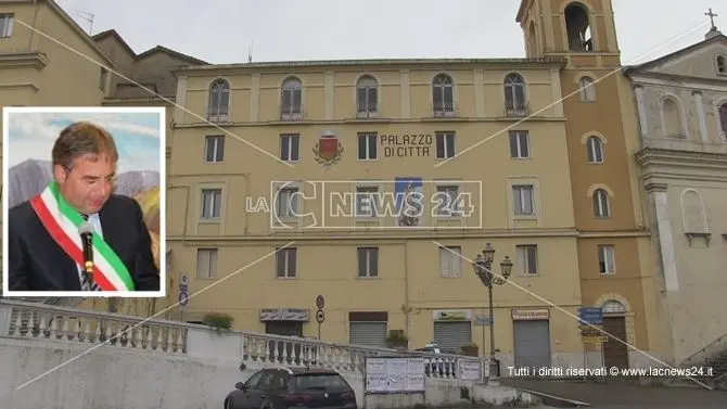 Coronavirus, il sindaco di Rogliano lascia l'ospedale e torna a casa