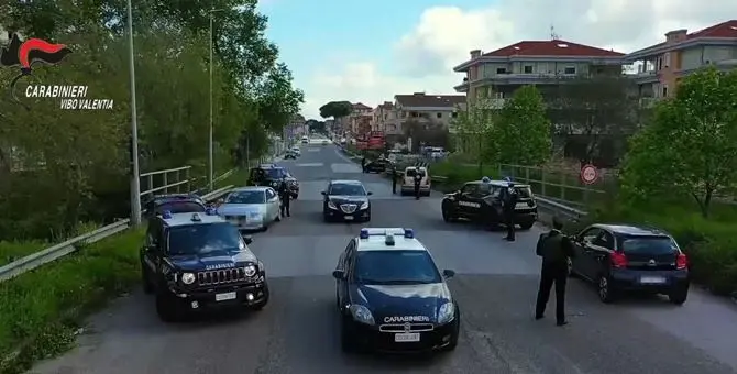 Vibonese, controlli dei carabinieri durante il fine settimana (VIDEO)