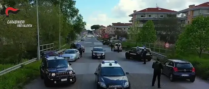 Vibonese, controlli dei carabinieri durante il fine settimana (VIDEO)